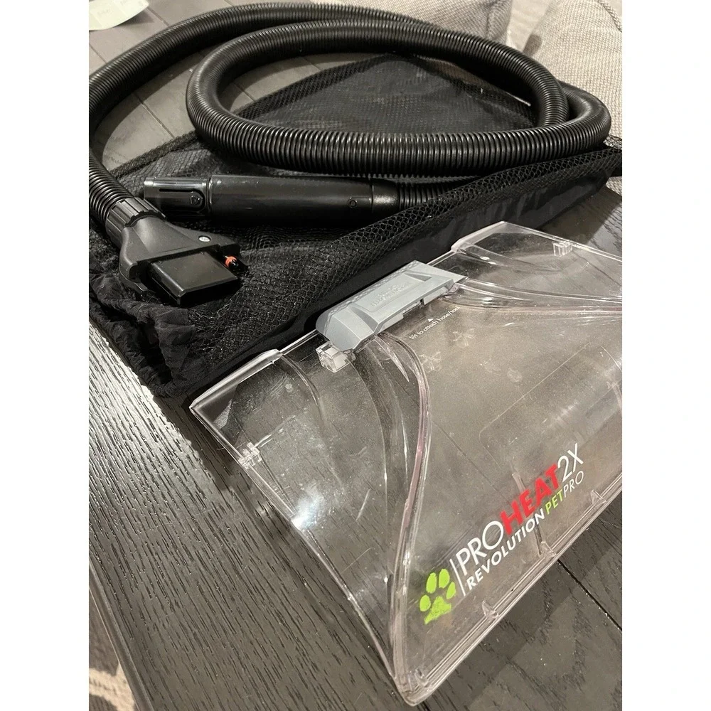 Bissell Proheat 2X Revolution Pet Pro 2 in 1 Upholstery Hose And Bag